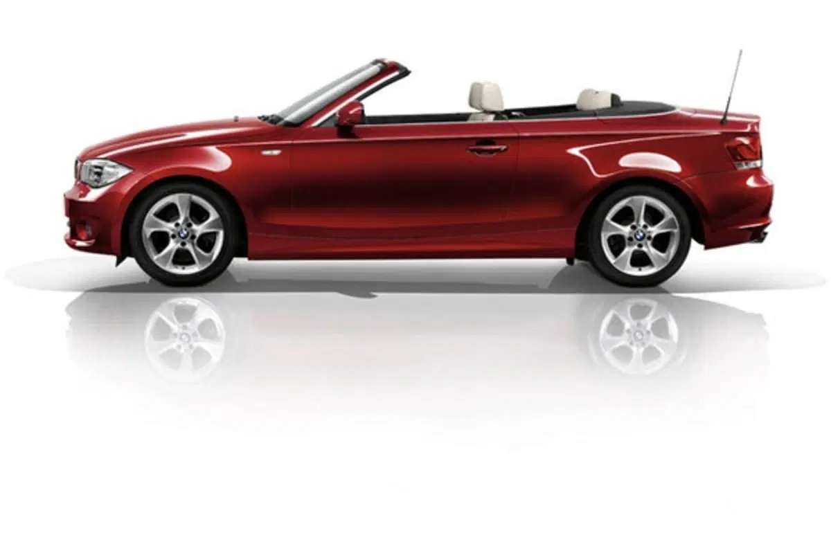 BMW Serie 1 Cabrio M.Y. 2011 (12)