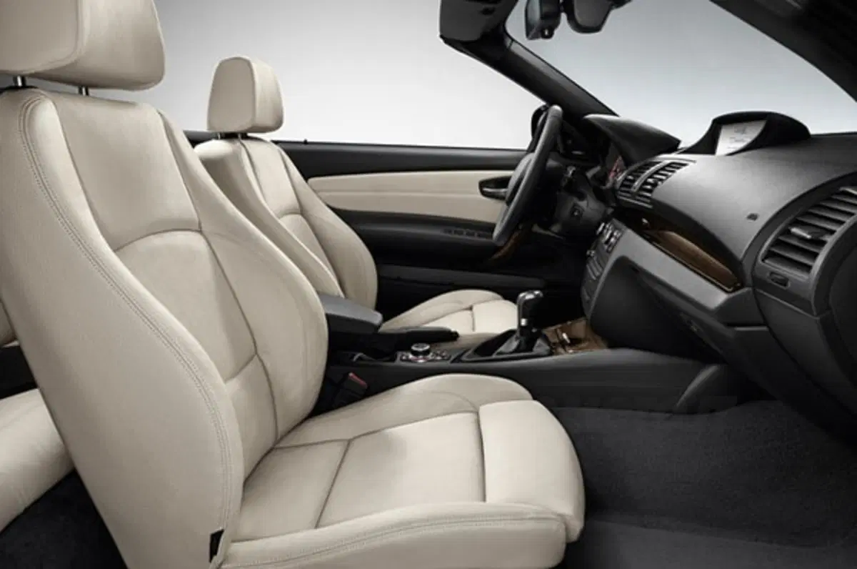 BMW Serie 1 Cabrio M.Y. 2011 (18)