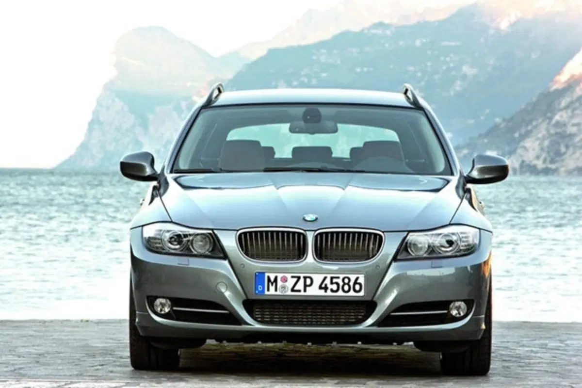 BMW 320d Touring Efficient Dynamics Edition (4)