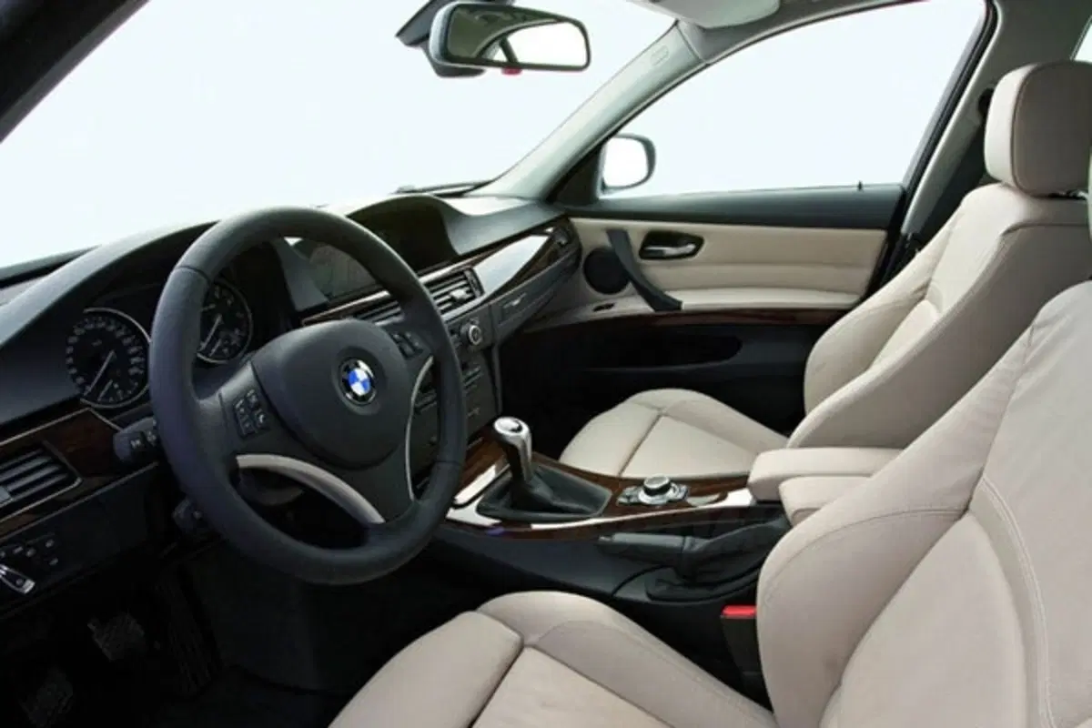 BMW 320d Touring Efficient Dynamics Edition (6)