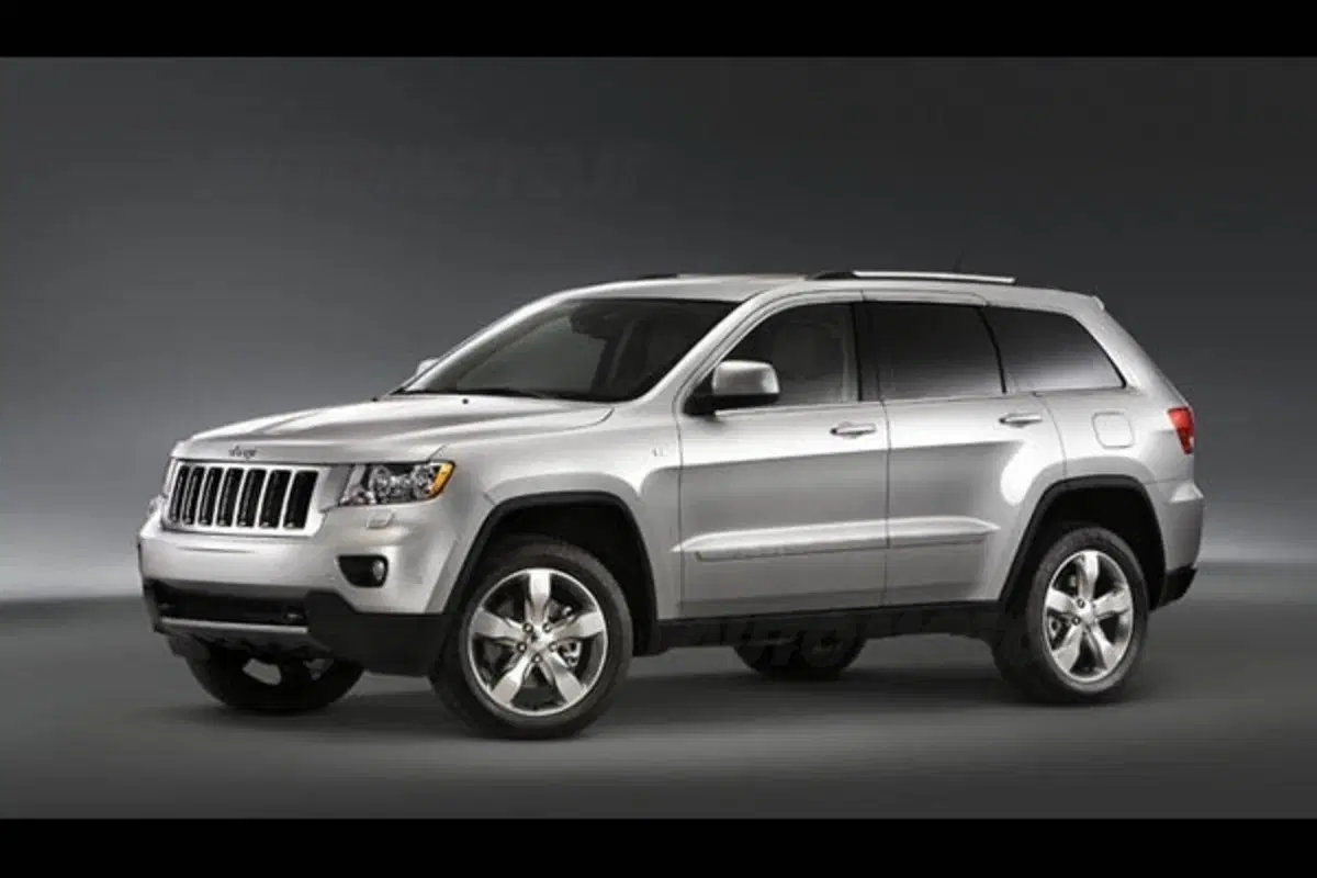 Jeep Grand Cherokee Overland (8)