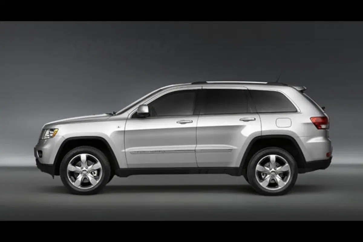Jeep Grand Cherokee Overland (10)