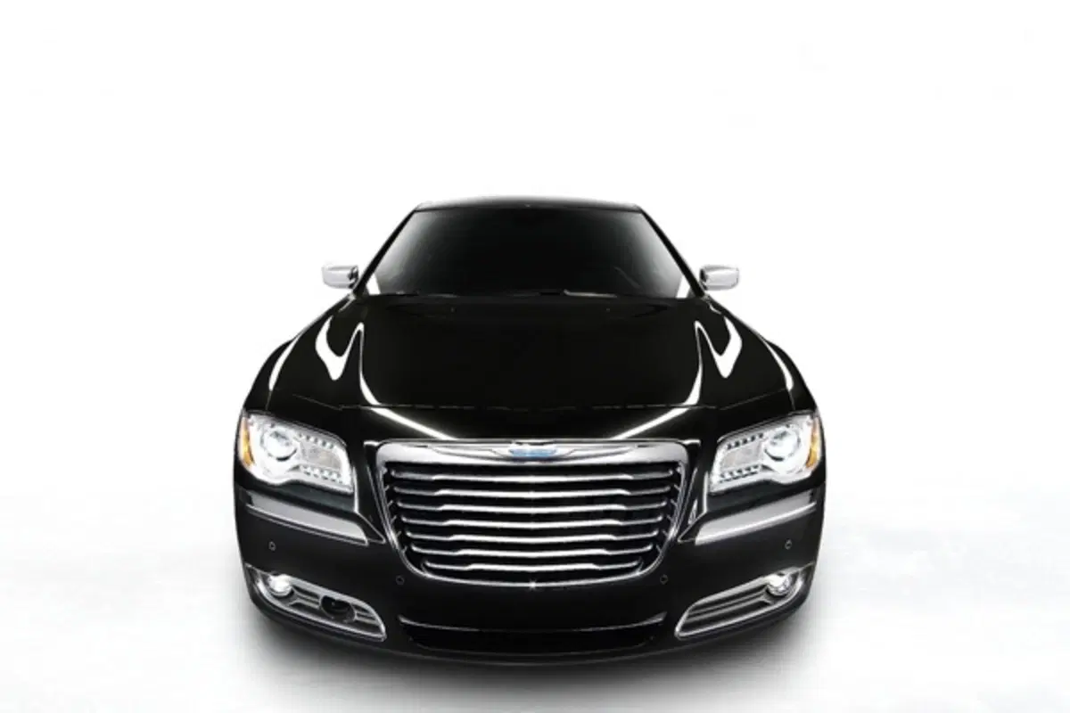 Nuova Chrysler 300C (3)