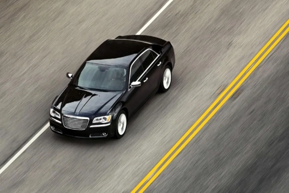 Nuova Chrysler 300C (22)