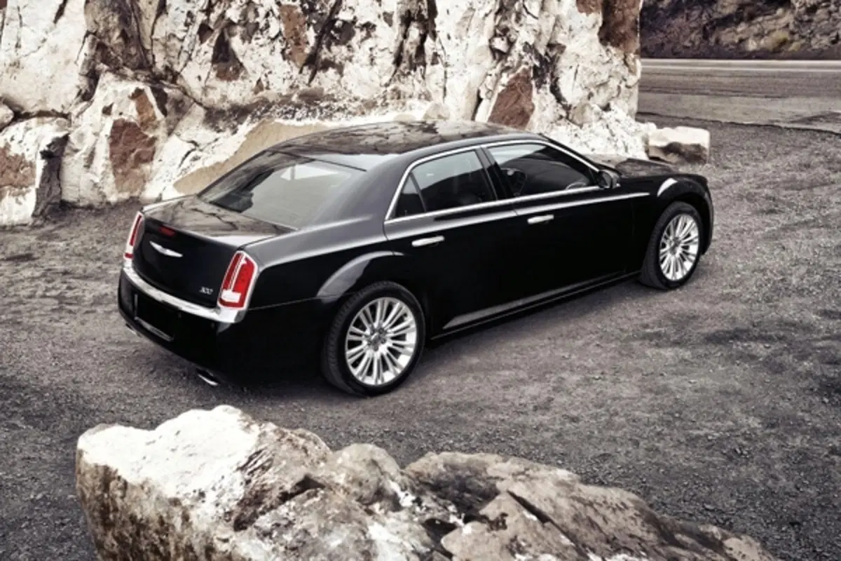 Nuova Chrysler 300C (28)