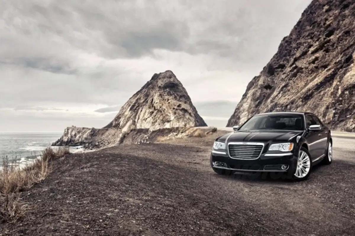 Nuova Chrysler 300C (32)