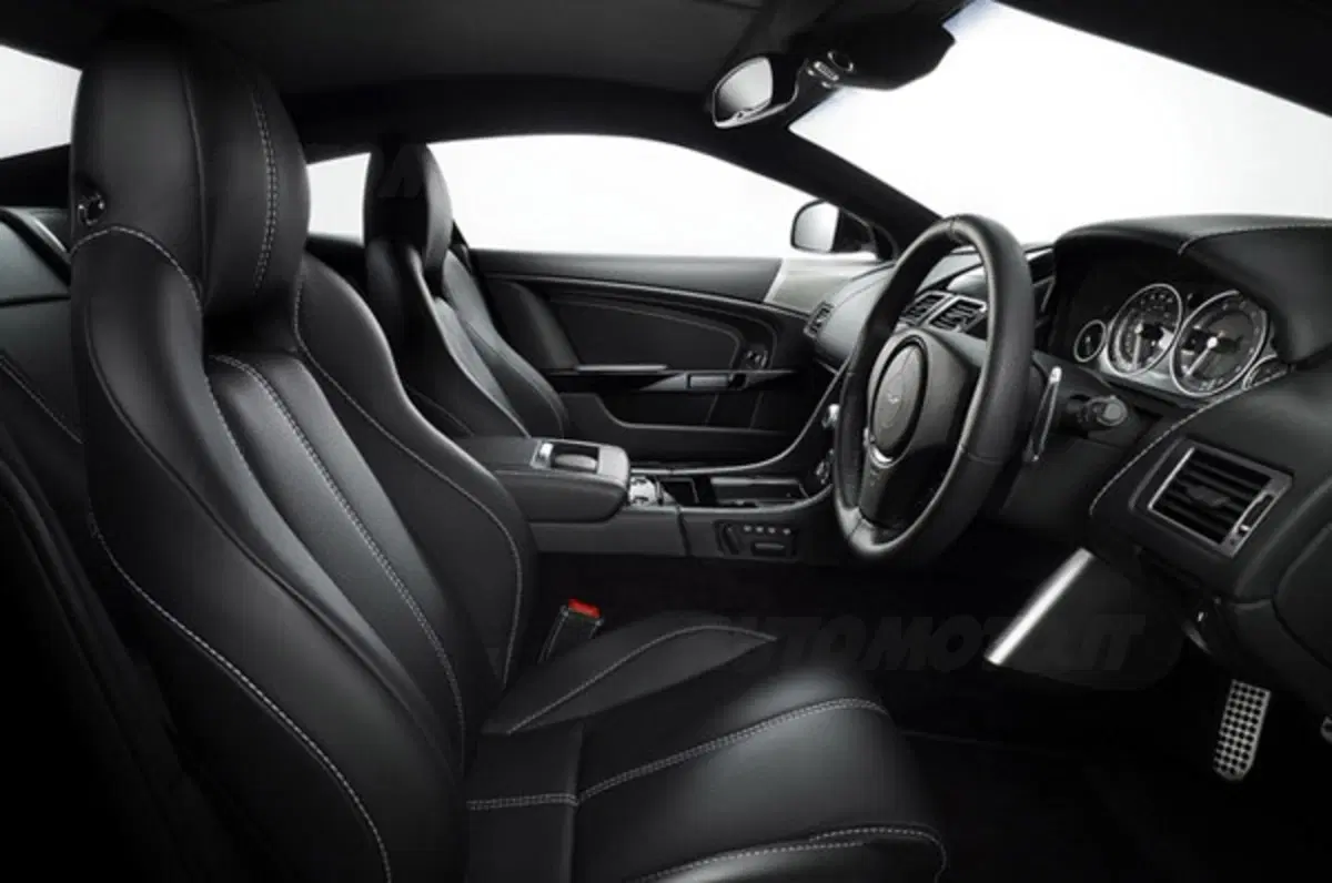 Aston Martin DB9 Special Edition (6)