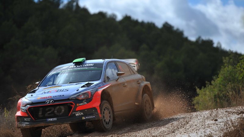 WRC con Hayden Paddon: Spagna