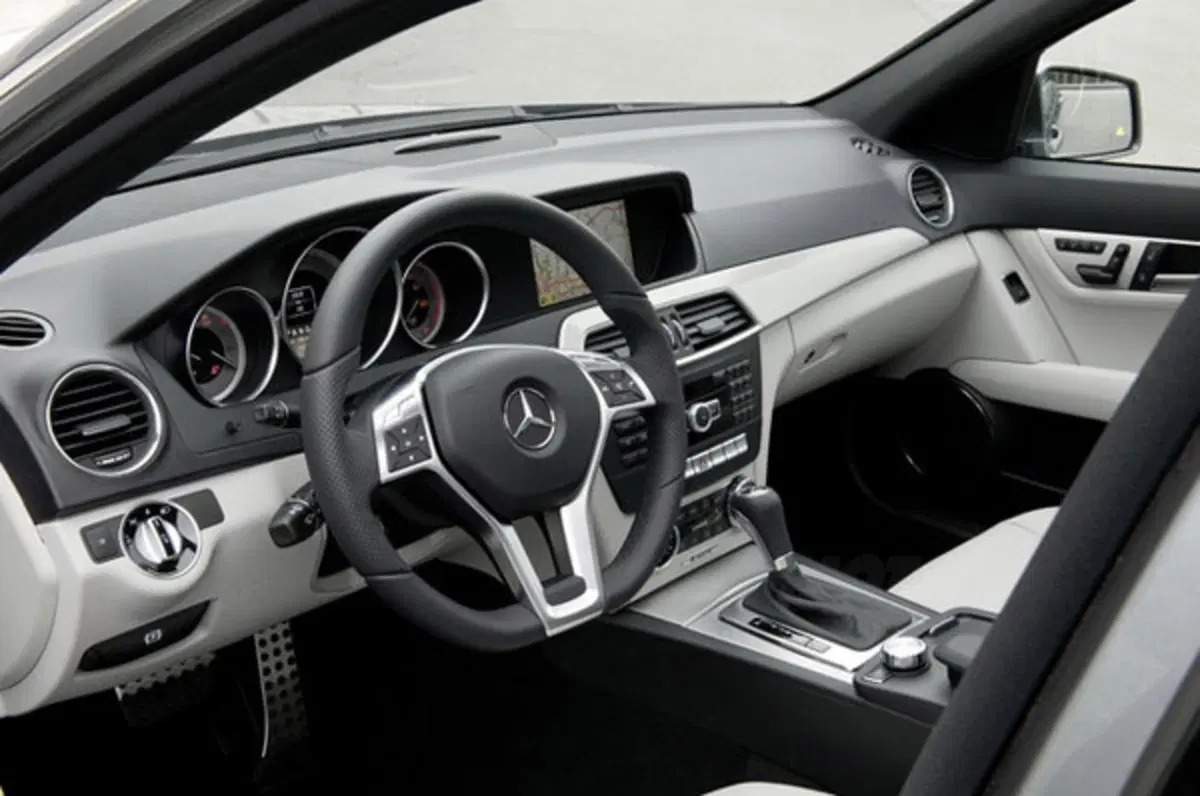 Mercedes Classe C restyling (23)