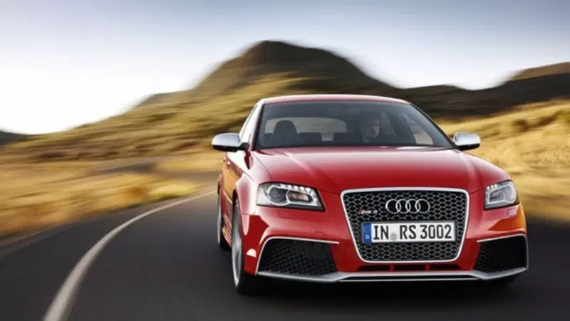 Audi RS3 Sportback: costa 52.100 euro