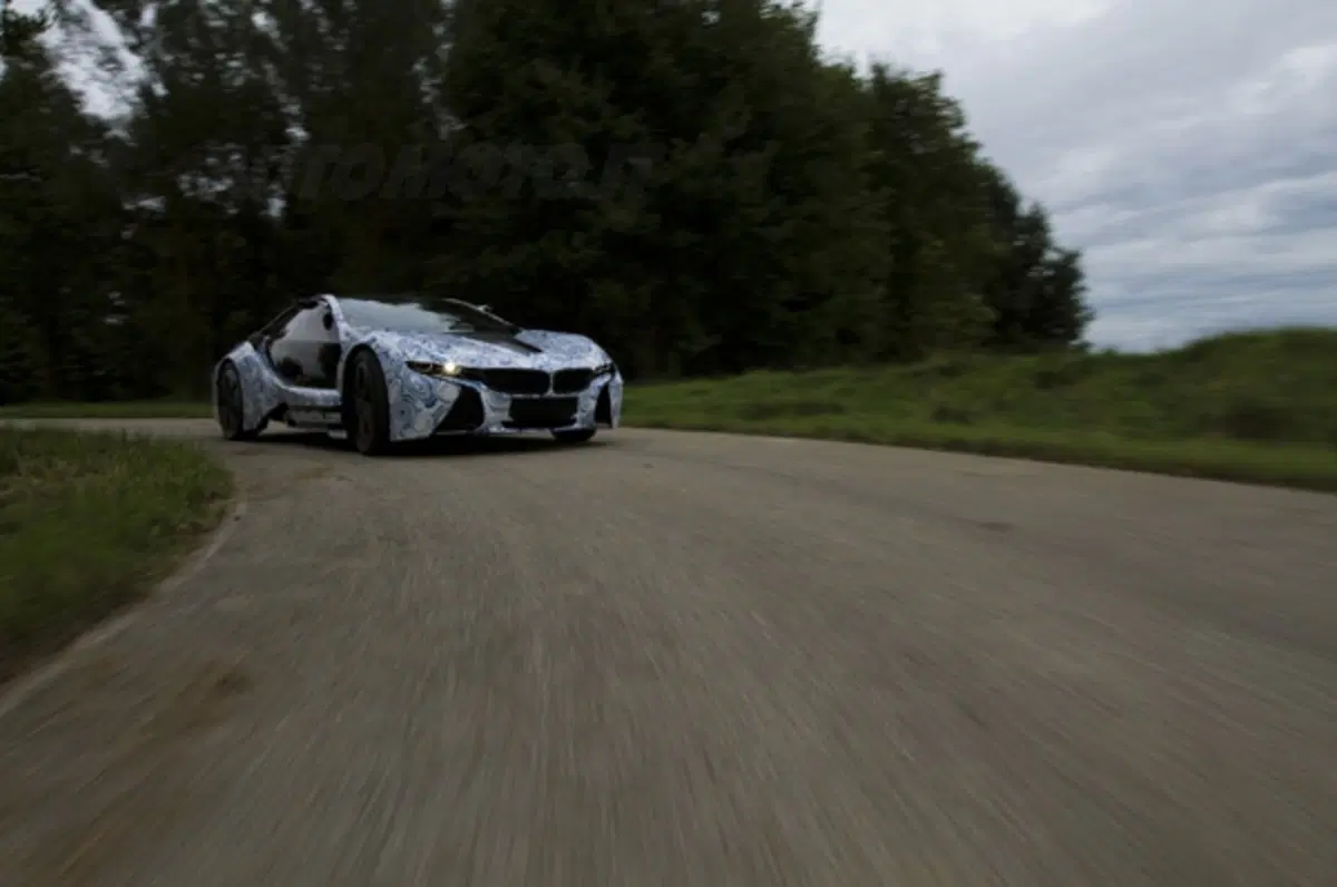 Sarà BMW i8 il nome della Vision EfficientDynamics? (12)