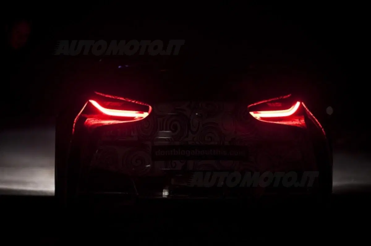 Sarà BMW i8 il nome della Vision EfficientDynamics? (29)