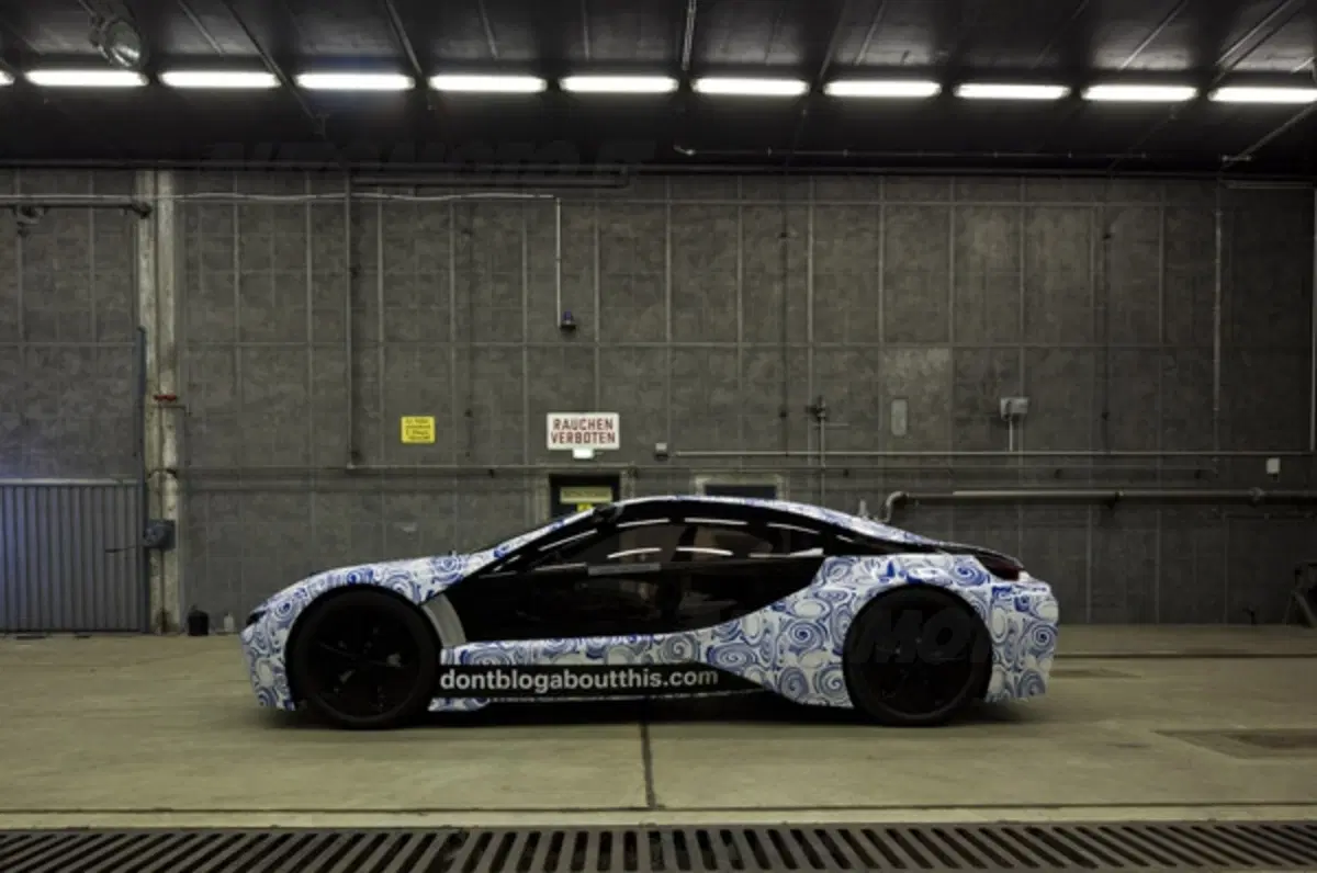Sarà BMW i8 il nome della Vision EfficientDynamics? (32)