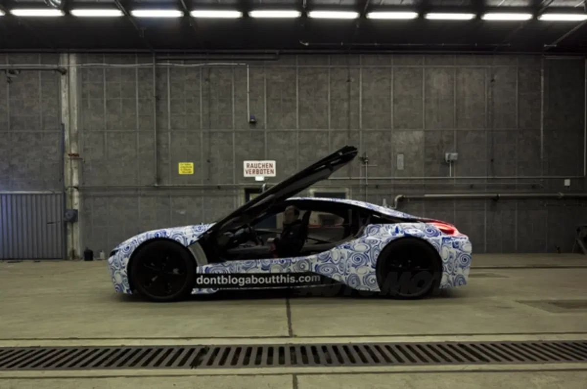 Sarà BMW i8 il nome della Vision EfficientDynamics? (33)