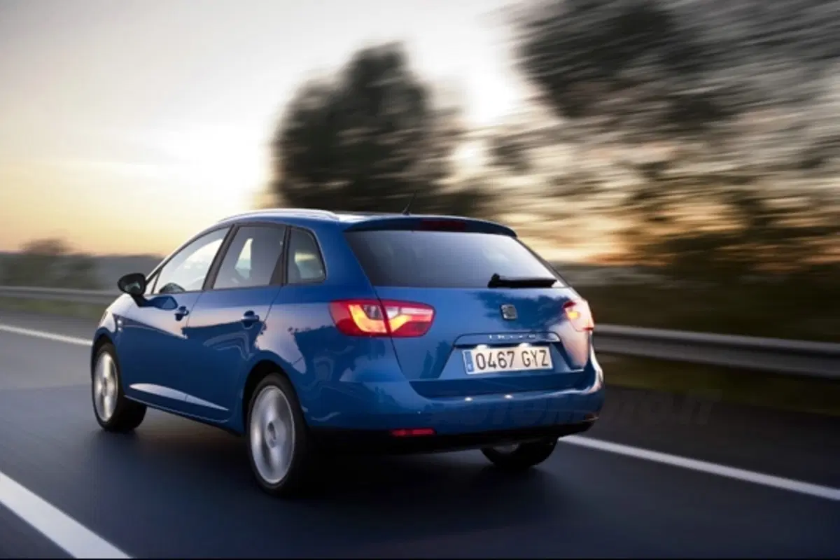 Seat torna in vetta alle vendite in Spagna (4)
