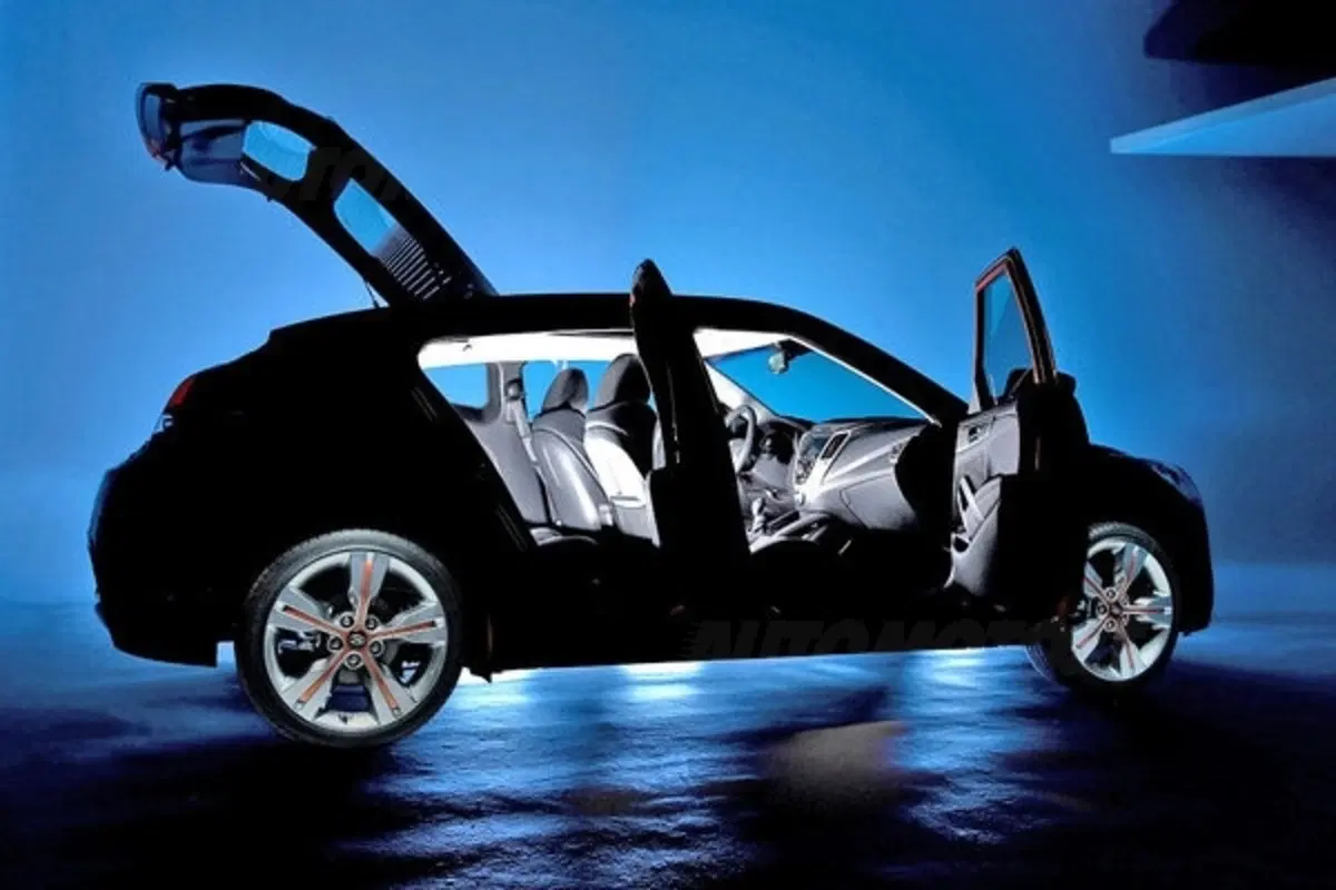 Hyundai Veloster - secondo teaser