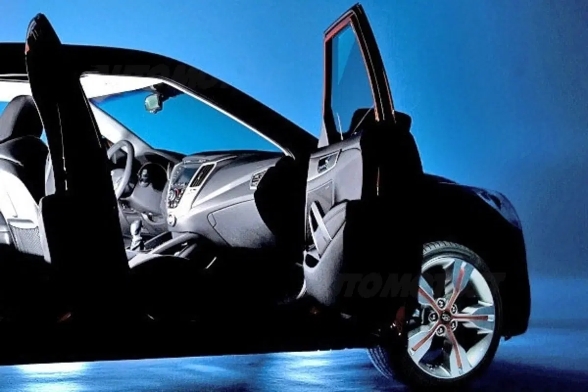 Hyundai Veloster - secondo teaser (2)