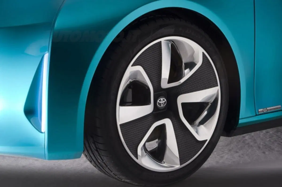 Toyota Prius c (7)