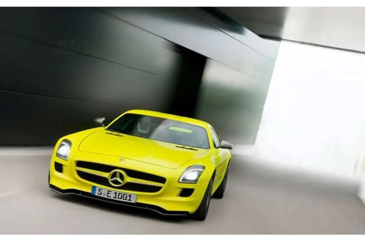 Mercedes SLS AMG E-Cell (3)