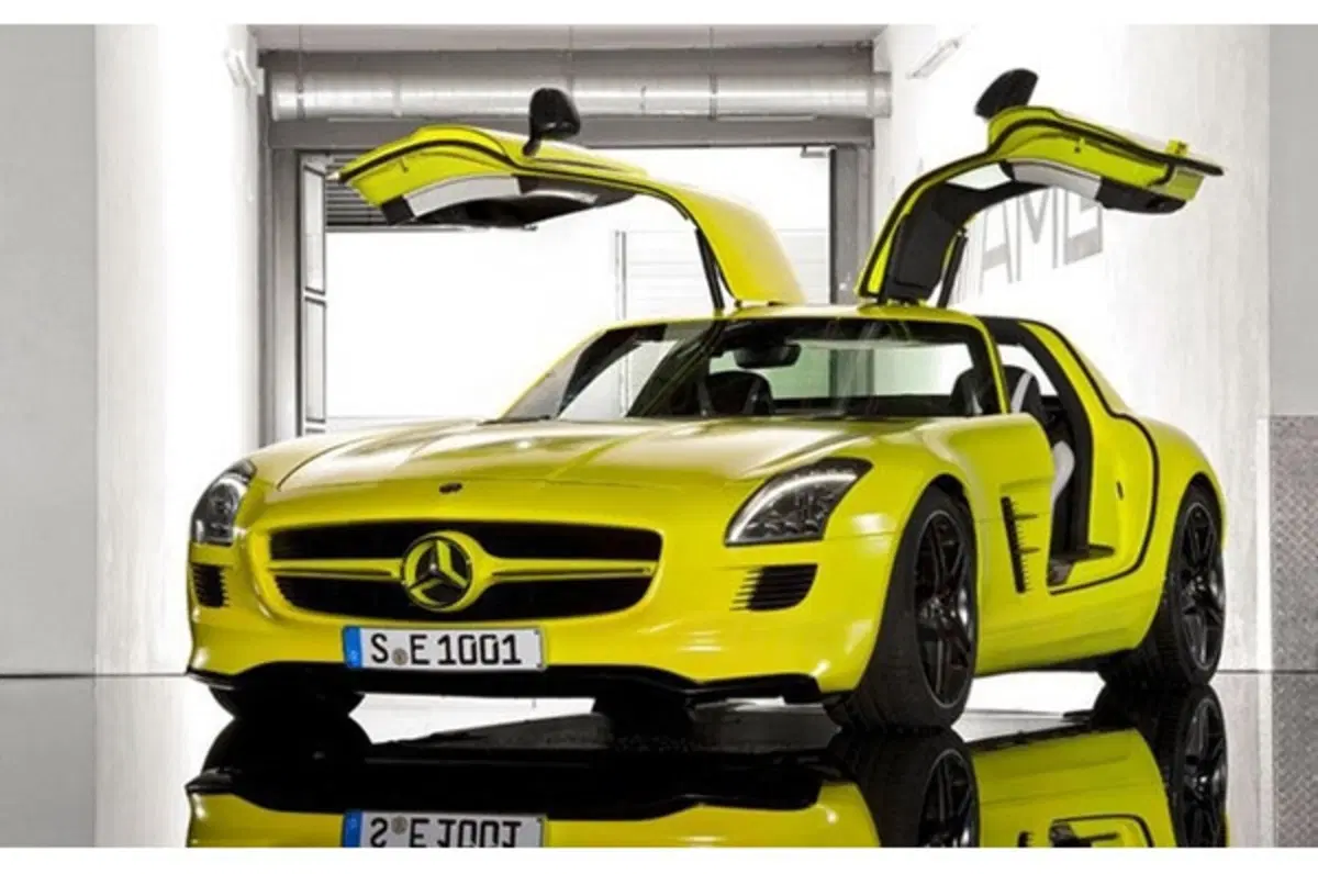 Mercedes SLS AMG E-Cell (10)