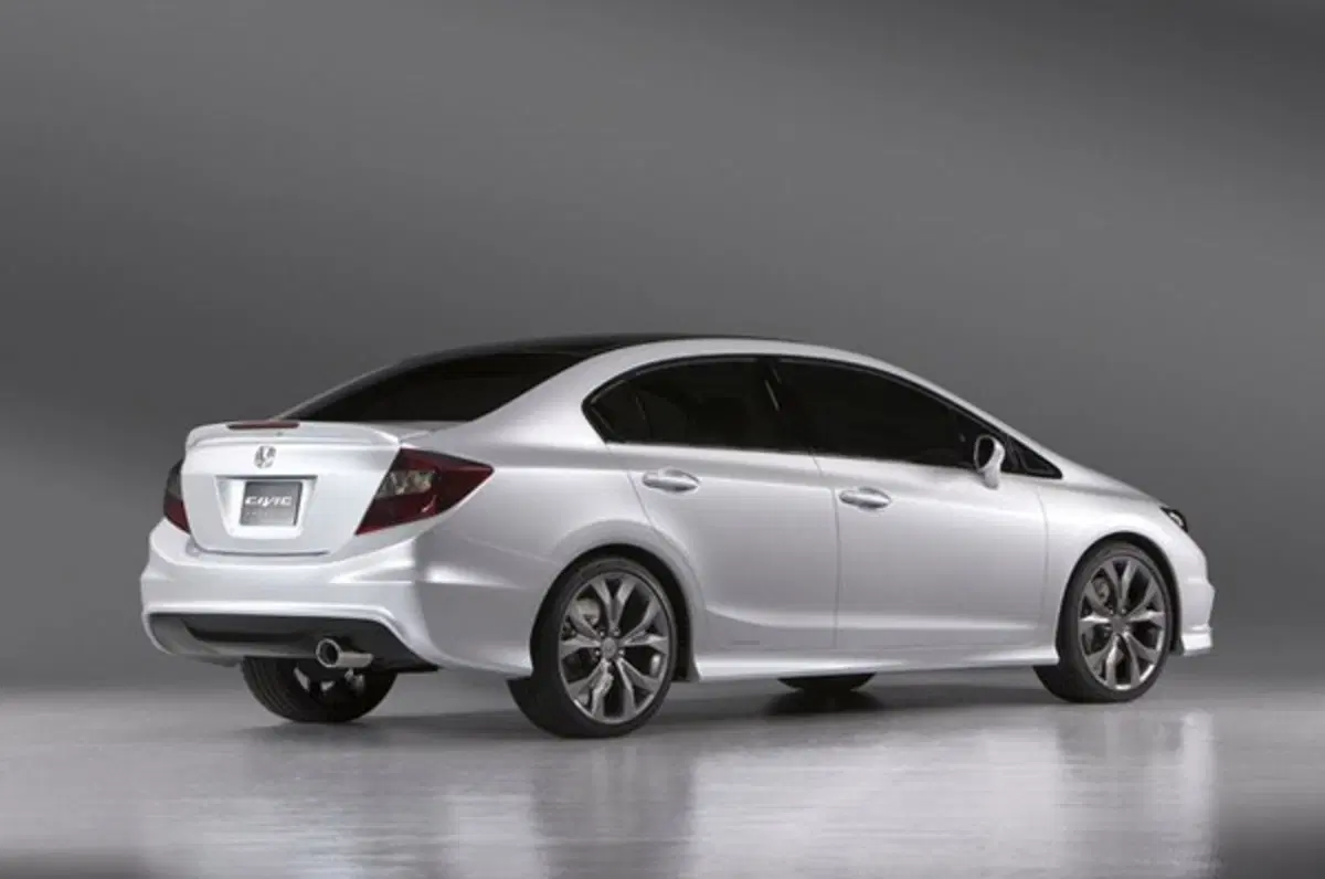 Honda Civic Concept: ecco la nona (10)