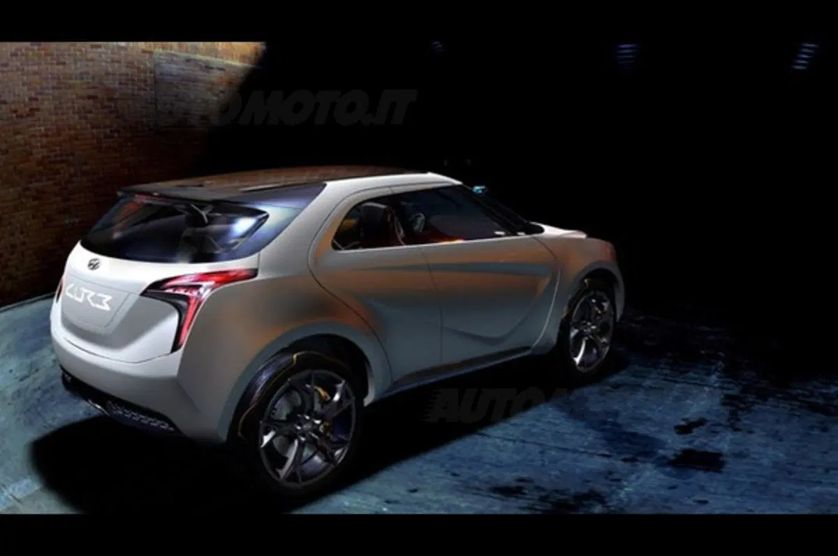 Hyundai Curb (4)