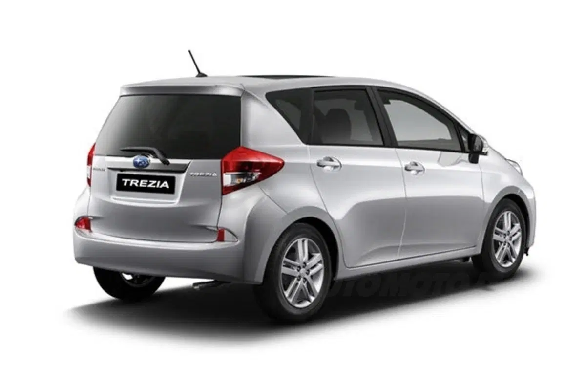 Salone di Ginevra 2011: debutta la Subaru-Toyota (4)