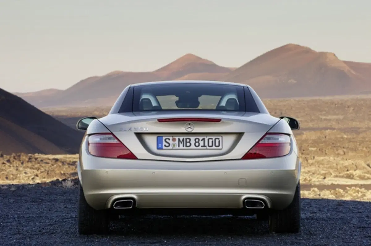 Nuova Mercedes SLK - prezzi di listino in Italia (12)