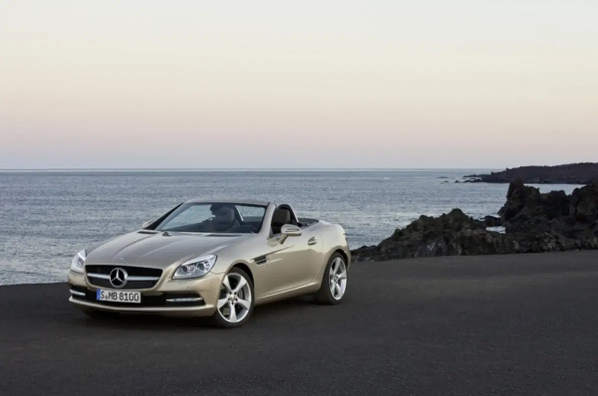 Nuova Mercedes SLK - prezzi di listino in Italia (14)