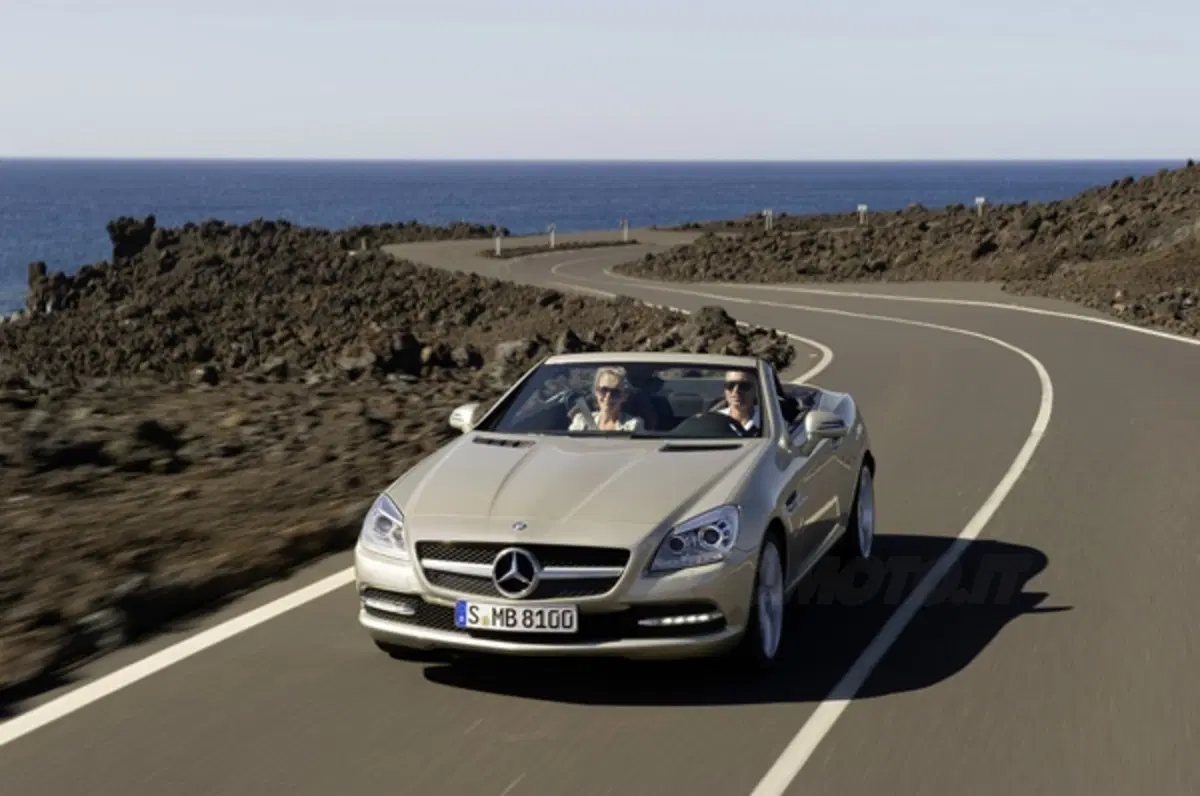 Nuova Mercedes SLK - prezzi di listino in Italia (17)