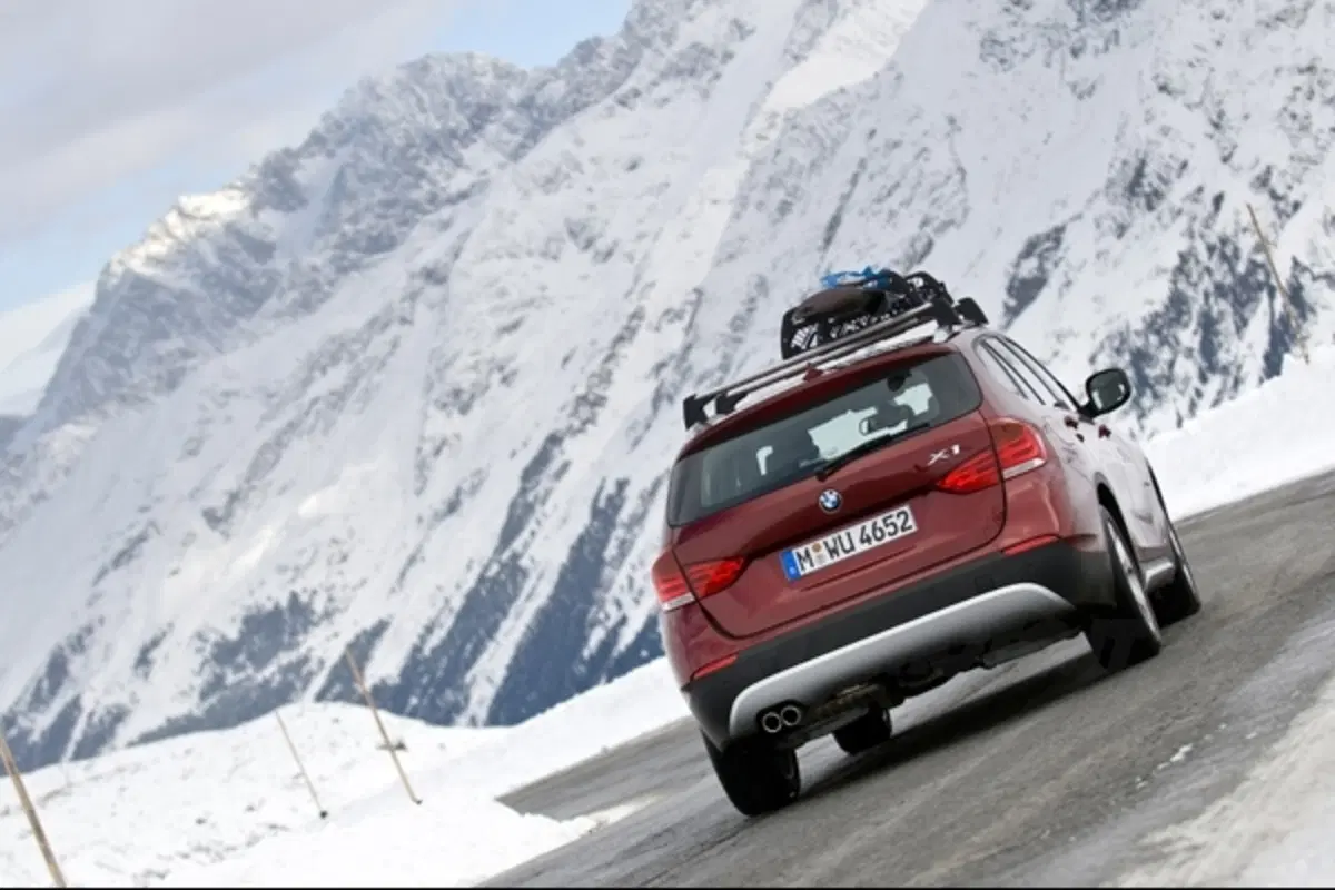 BMW X1 xDrive28i: Twin Power Turbo da 245 CV (4)