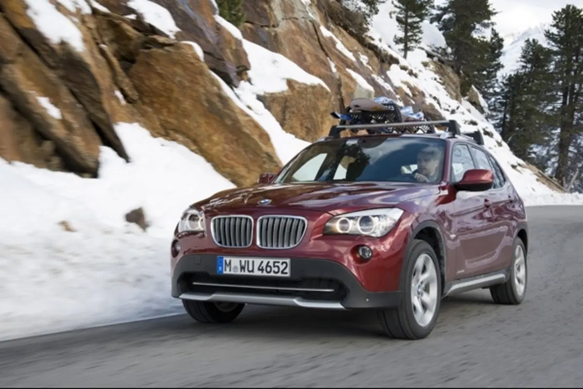 BMW X1 xDrive28i: Twin Power Turbo da 245 CV (12)