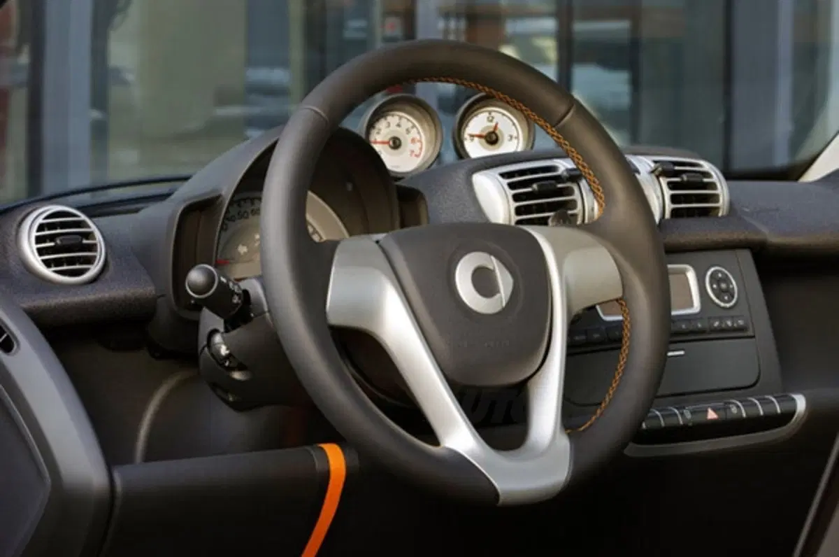 Smart Fortwo Nightorange (2)
