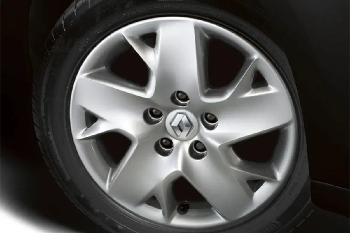 Renault Scenic e Xmod M.Y. 2011 (6)