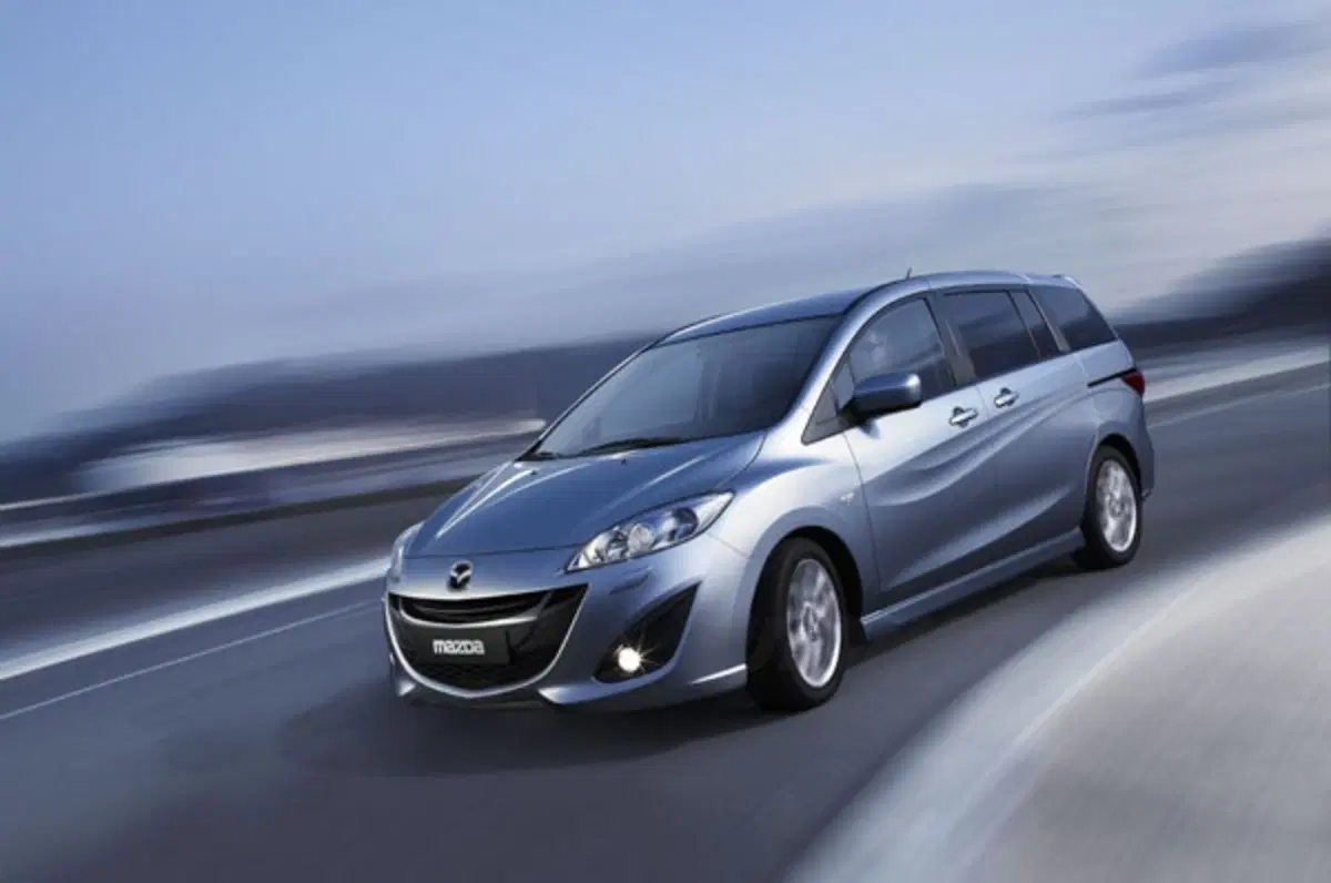 Nuova Mazda 5: da 19.650 euro (3)