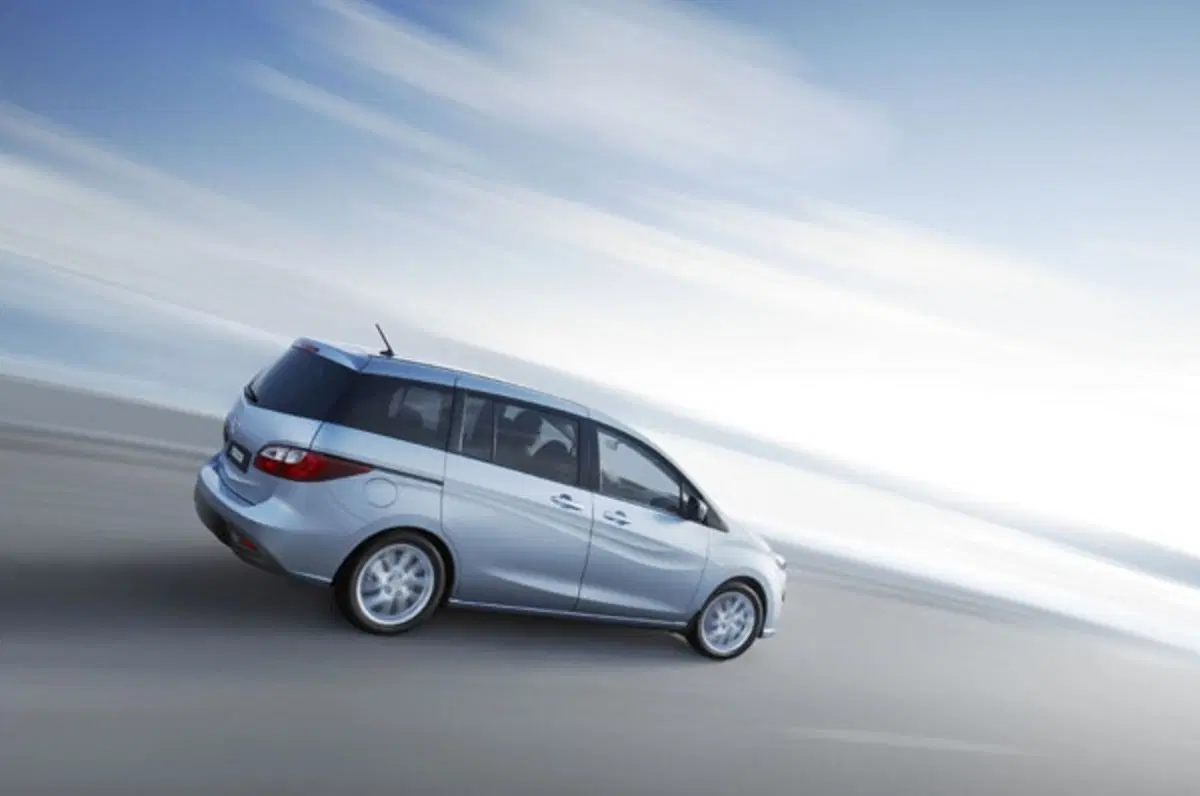 Nuova Mazda 5: da 19.650 euro (7)