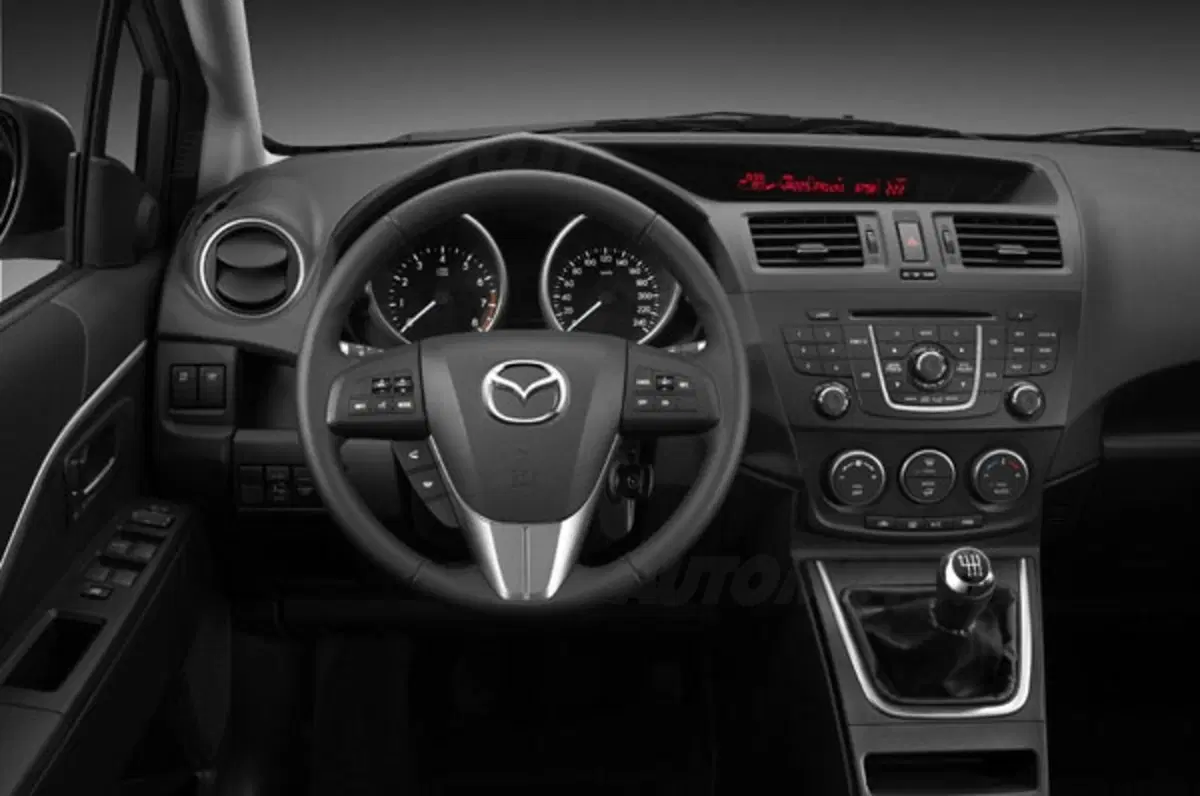 Nuova Mazda 5: da 19.650 euro (20)