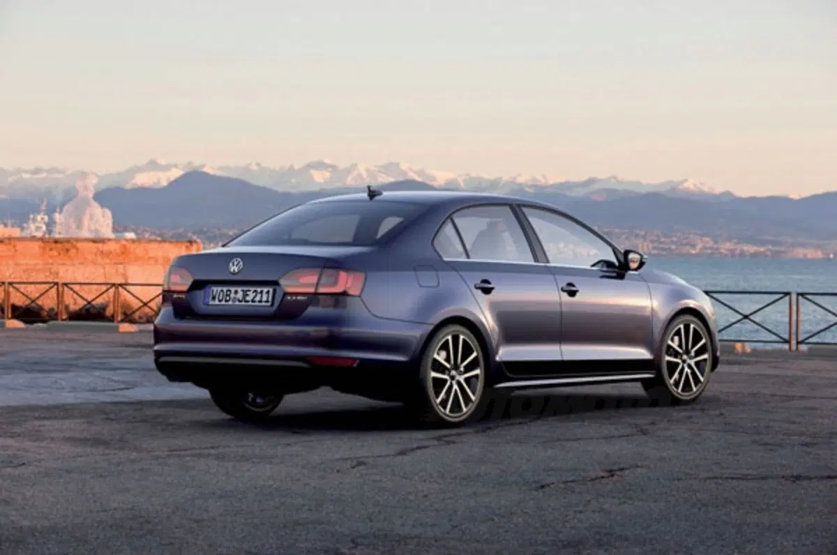 Volkswagen Jetta m.y. 2011: da 20.850 euro (9)