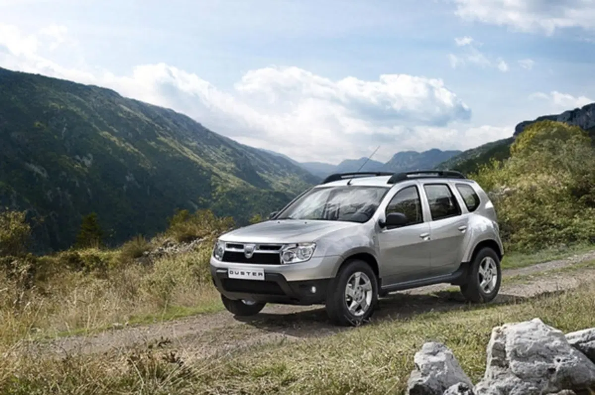 Dacia Duster M.Y. 2011: in listino da 11.900 euro