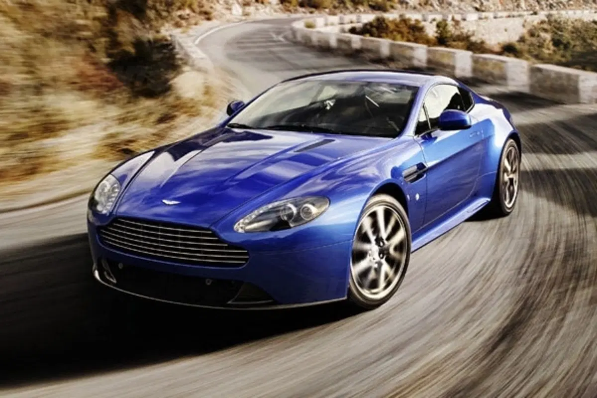Aston Martin V8 Vantage S