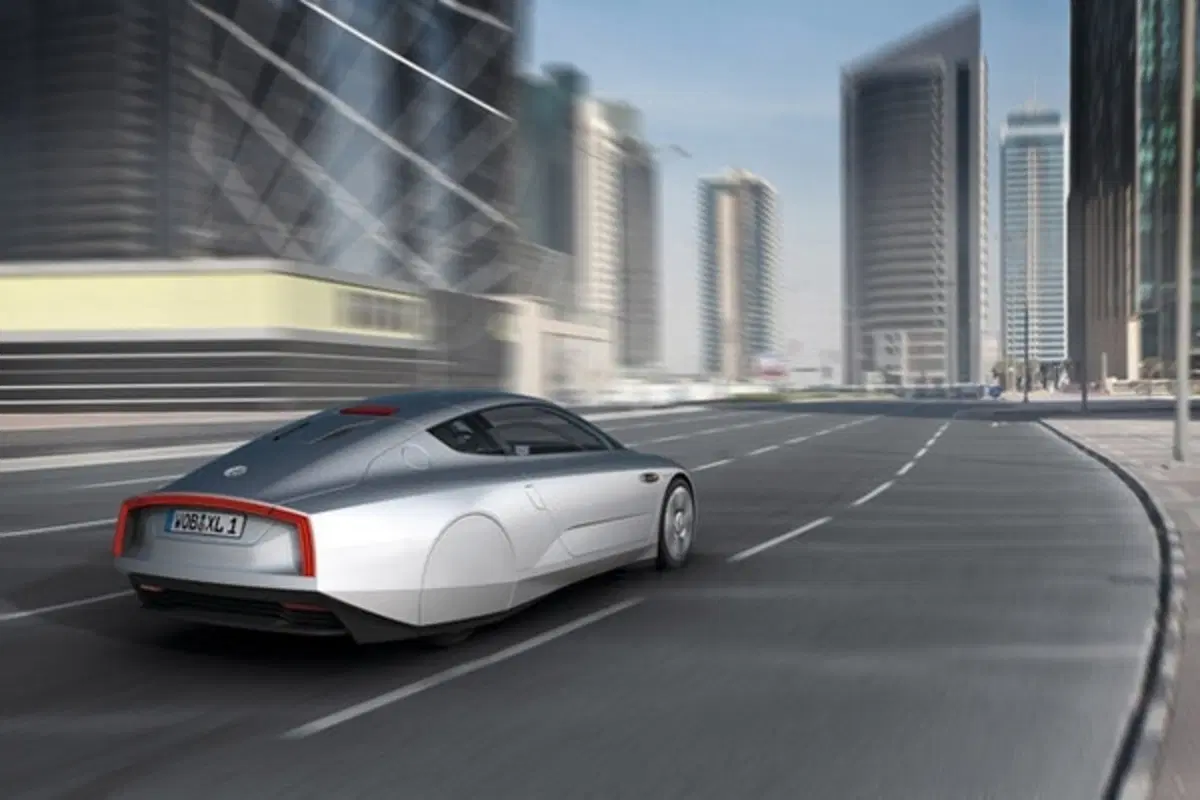 Volkswagen XL1 - 0.9 litri/100 km! (6)