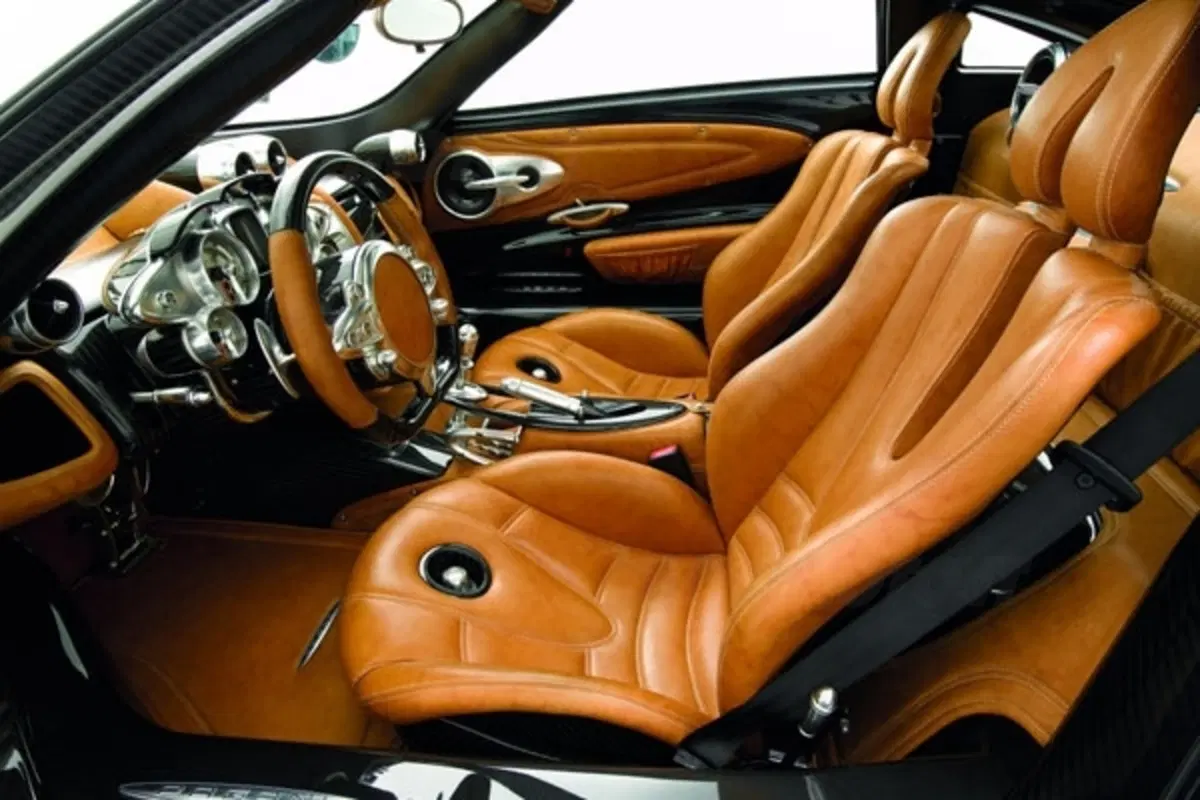 Pagani Huayra (35)