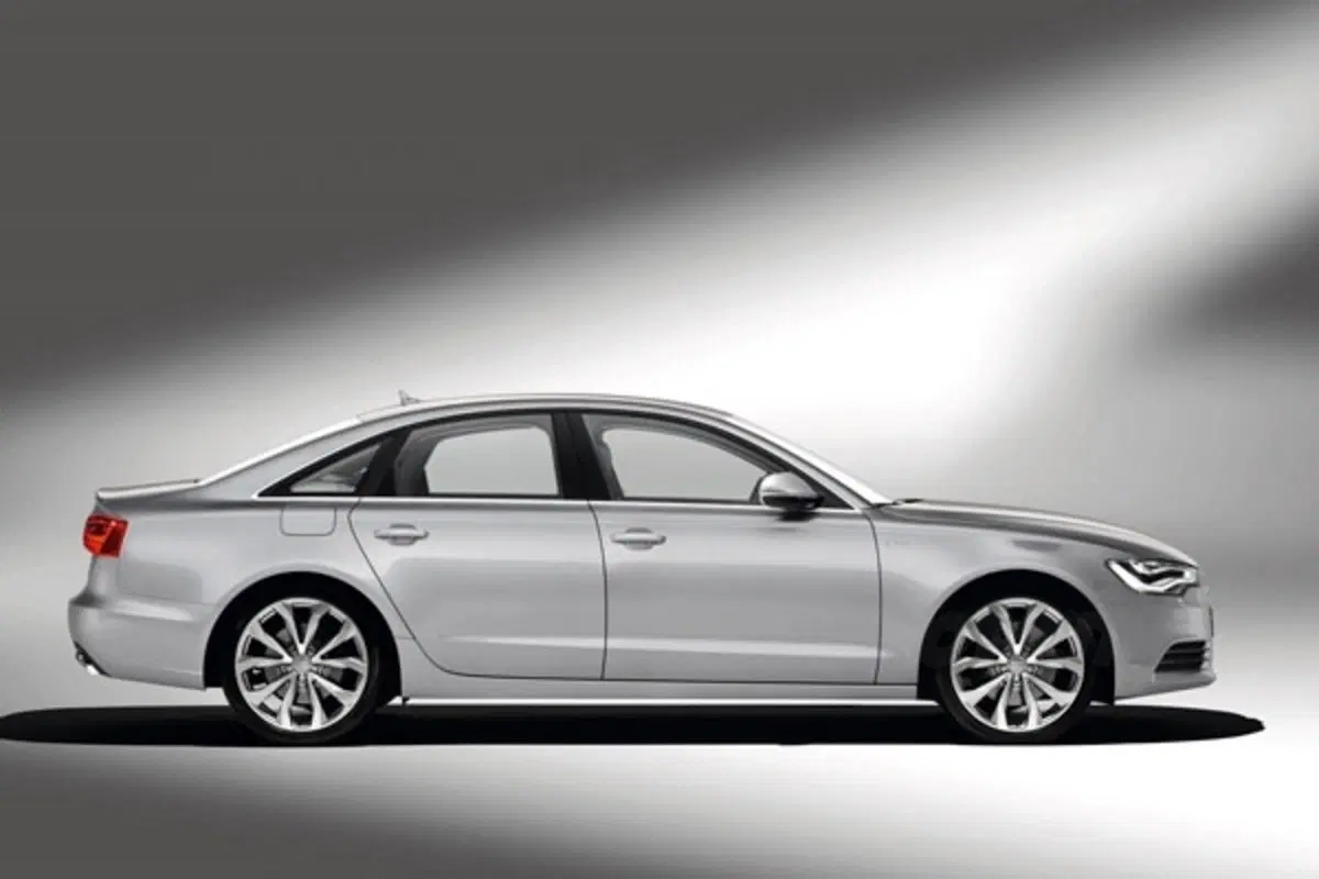 Audi A6 Hybrid (2)