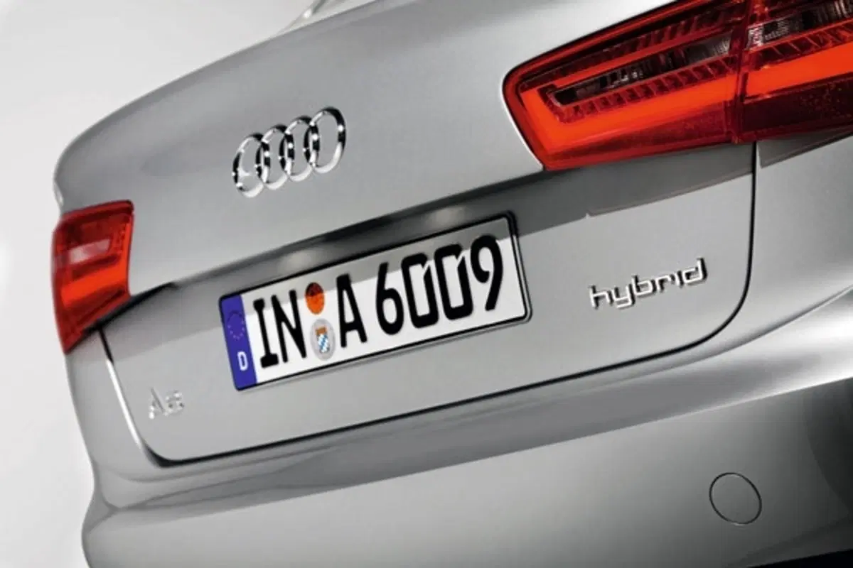 Audi A6 Hybrid (4)