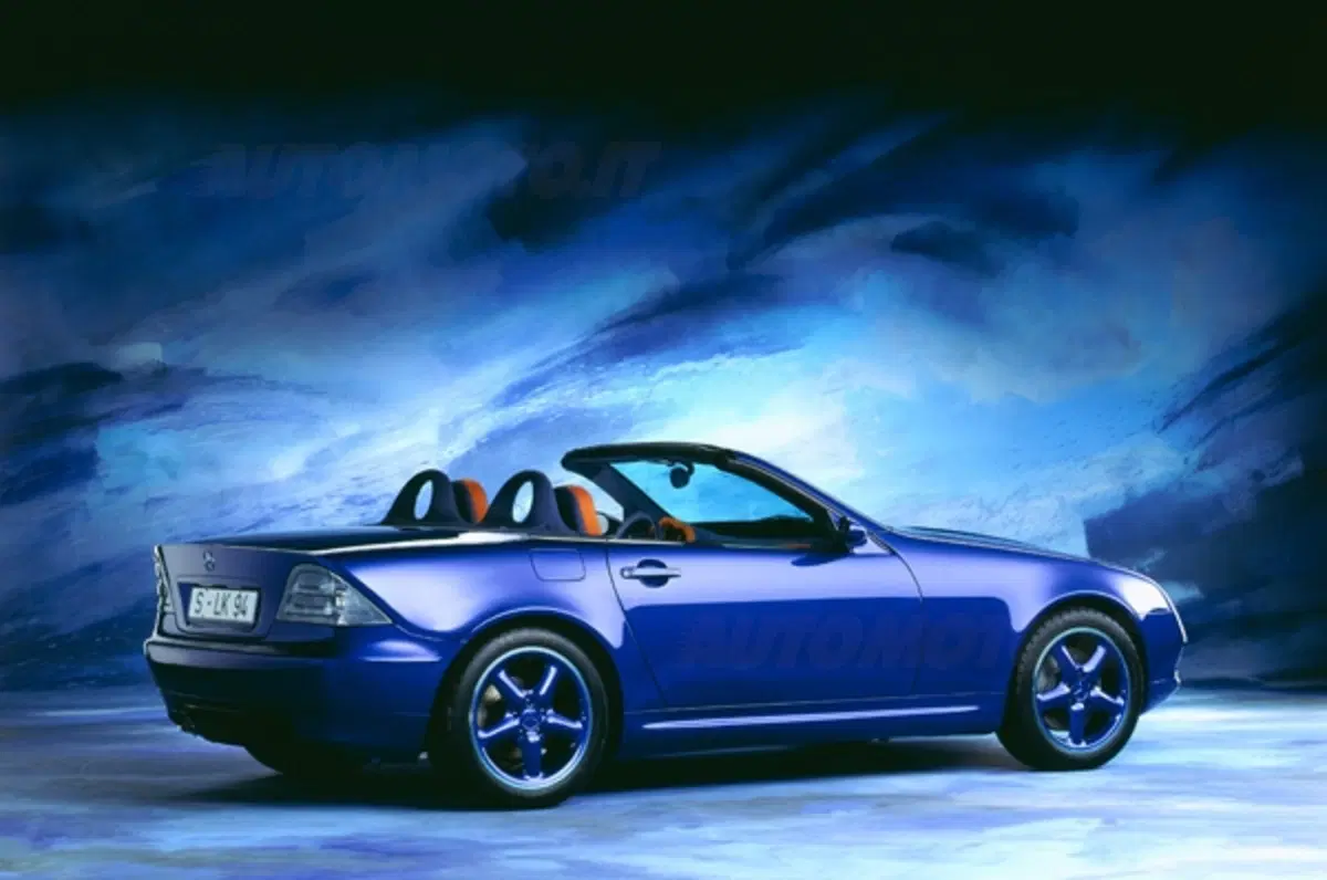 Mercedes SLK: il concept che stupì il mondo (2)