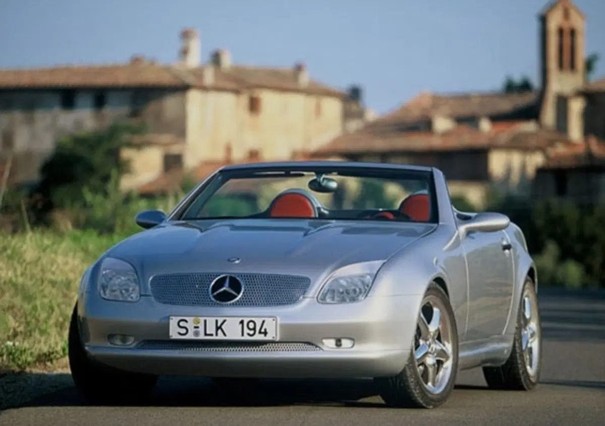 Nuova Mercedes SLK: 15 anni di evoluzione