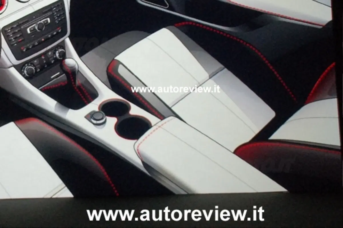 Nuova Mercedes Classe A - gli interni (4)