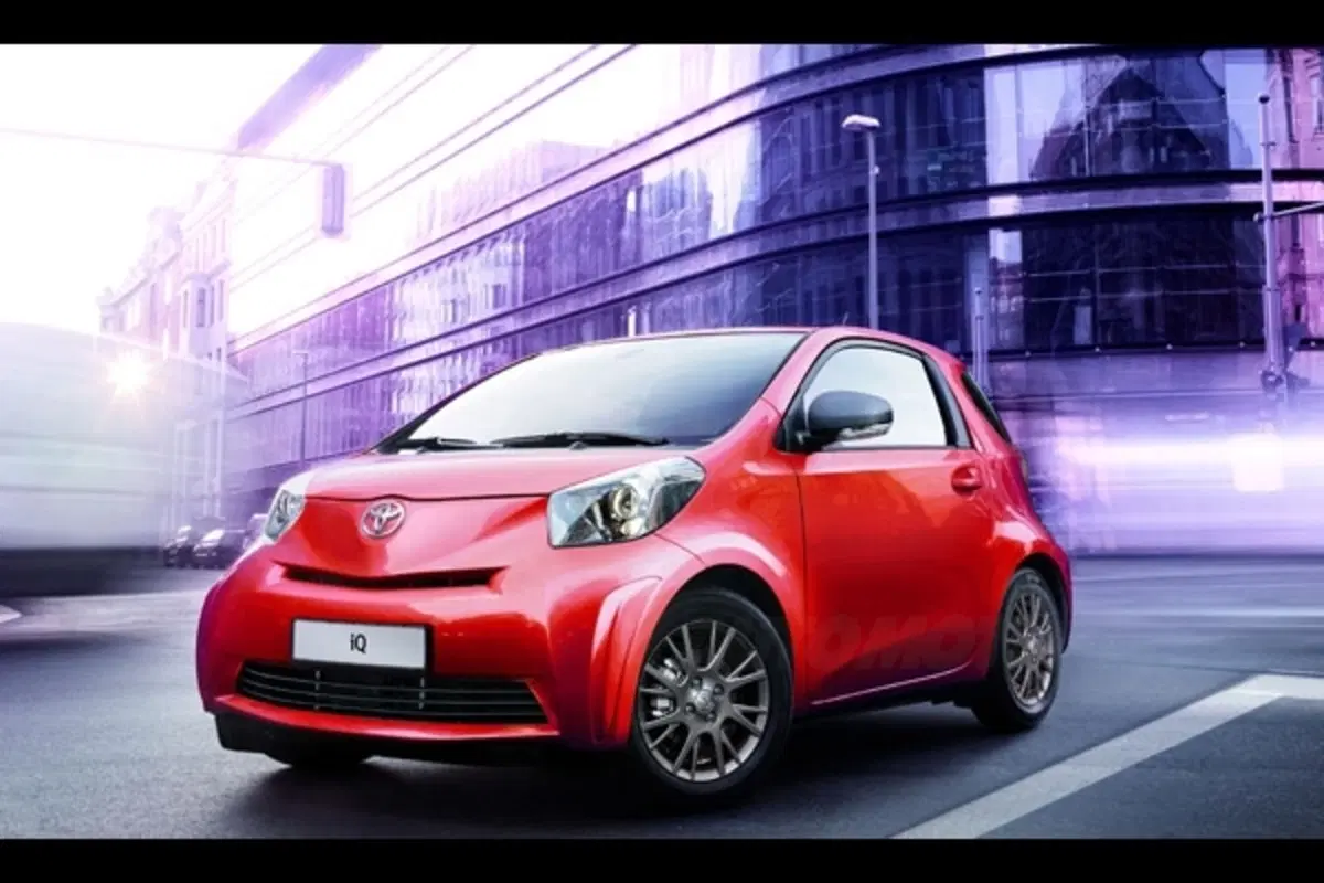 Toyota iQ Tobasco