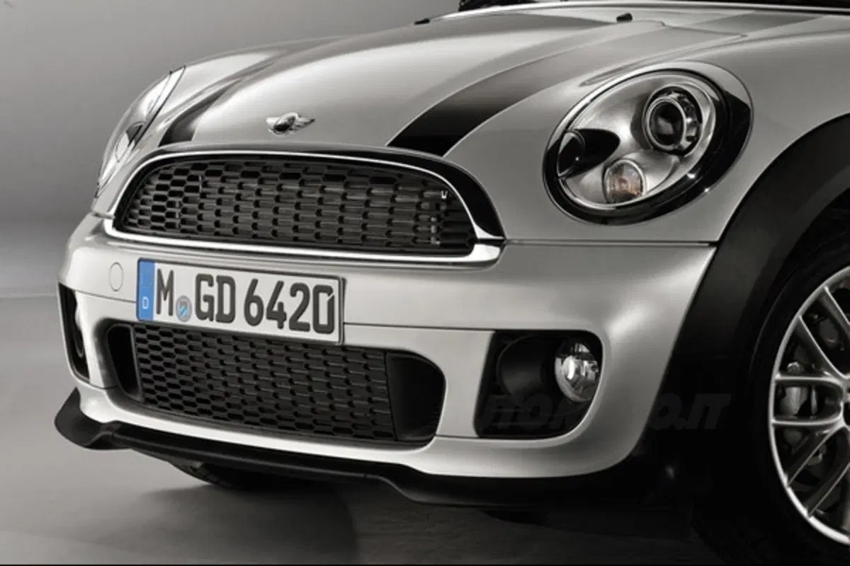 Mini e Mini Cabrio: ecco il kit JCW per tutti i motori (4)