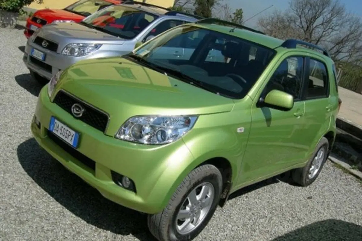 Daihatsu Terios 2WD (15)